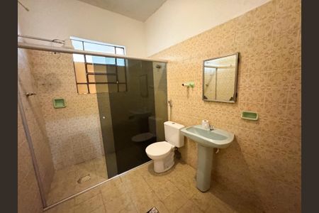 Casa para alugar com 120m², 3 quartos e 1 vaga Casa para alugar com 120m², 3 quartos e 1 vagaBanheiro