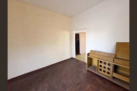 Casa para alugar com 120m², 3 quartos e 1 vaga Casa para alugar com 120m², 3 quartos e 1 vagaSala