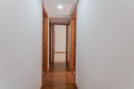 Apartamento para alugar com 90m², 3 quartos e 1 vaga Apartamento para alugar com 90m², 3 quartos e 1 vagaCorredor
