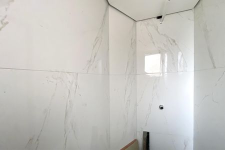 Apartamento à venda com 85m², 2 quartos e 1 vaga Apartamento à venda com 85m², 2 quartos e 1 vagaBanheiro de serviço