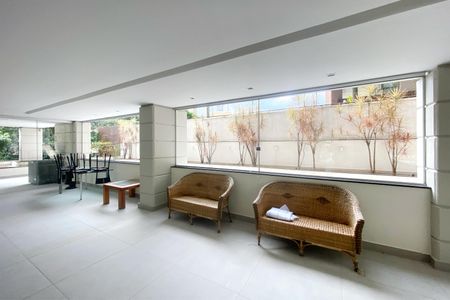 Apartamento à venda com 85m², 2 quartos e 1 vaga Apartamento à venda com 85m², 2 quartos e 1 vagaÁrea comum