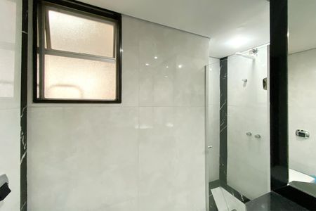 Apartamento à venda com 85m², 2 quartos e 1 vaga Apartamento à venda com 85m², 2 quartos e 1 vagaBanheiro