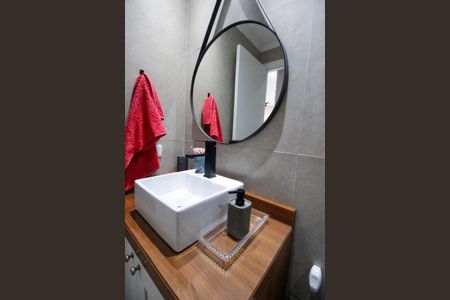 Apartamento para alugar com 67m², 2 quartos e 2 vagasBanheiro