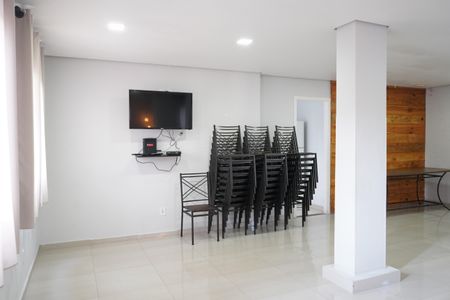Apartamento à venda com 43m², 2 quartos e sem vagaÁrea comum