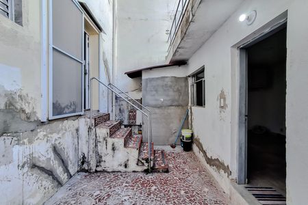 Apartamento à venda com 90m², 2 quartos e sem vagaÁrea externa