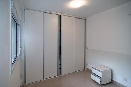 Apartamento à venda com 39m², 1 quarto e 1 vagaQuarto