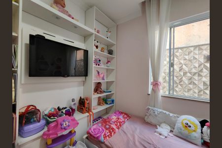 Casa de condomínio à venda com 160m², 3 quartos e 3 vagasQuarto