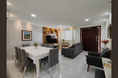 Sala de casa de condomínio à venda com 3 quartos, 160m² em Vargem Grande, Rio de Janeiro