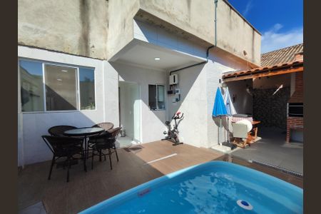 Casa de condomínio à venda com 160m², 3 quartos e 3 vagasÁrea externa