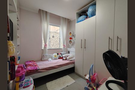 Casa de condomínio à venda com 160m², 3 quartos e 3 vagasQuarto