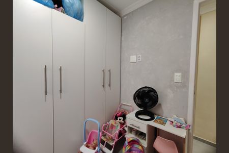 Casa de condomínio à venda com 160m², 3 quartos e 3 vagasQuarto