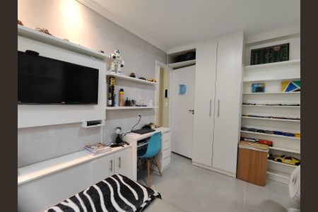 Casa de condomínio à venda com 160m², 3 quartos e 3 vagasSuíte 2