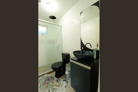 Casa à venda com 274m², 3 quartos e 1 vagaBanheiro