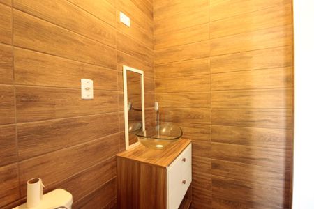 Casa à venda com 274m², 3 quartos e 1 vagaBanheiro da Suíte 1