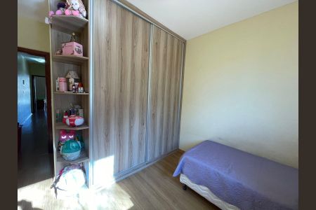 Casa à venda com 240m², 3 quartos e 3 vagasQuarto 2