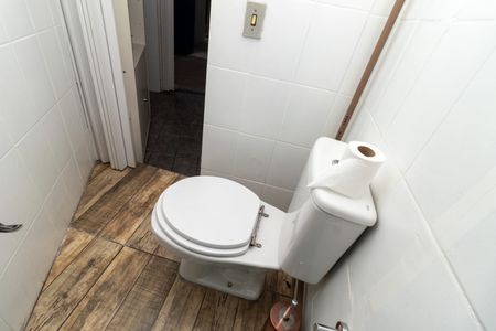 Casa à venda com 150m², 3 quartos e sem vaga Casa à venda com 150m², 3 quartos e sem vagaBanheiro de Serviço