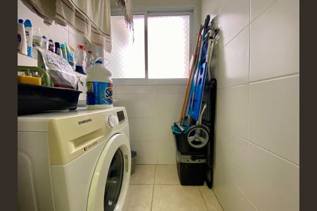 Apartamento para alugar com 57m², 2 quartos e 1 vagaÁrea de Serviço