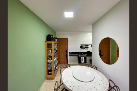 Apartamento para alugar com 57m², 2 quartos e 1 vagaSala/Cozinha