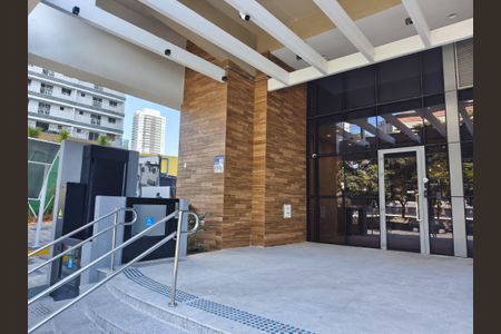 Studio à venda com 44m², 1 quarto e 1 vaga Studio à venda com 44m², 1 quarto e 1 vagaFachada + Plaquinha