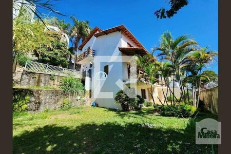 Casa para alugar com 384m², 5 quartos e 6 vagasÁrea comum