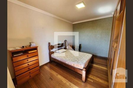 Casa para alugar com 384m², 5 quartos e 6 vagasQuarto 5