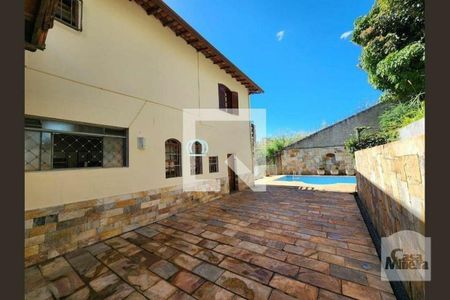 Casa para alugar com 384m², 5 quartos e 6 vagasÁrea comum