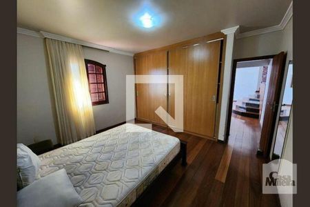 Casa para alugar com 384m², 5 quartos e 6 vagasQuarto 1