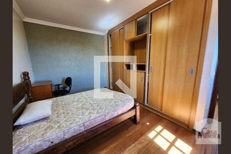 Casa para alugar com 384m², 5 quartos e 6 vagasQuarto 5