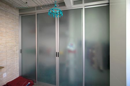 Apartamento à venda com 70m², 2 quartos e 1 vagaÁrea de Serviço