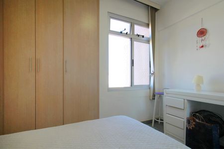 Apartamento à venda com 70m², 2 quartos e 1 vagaQuarto 2