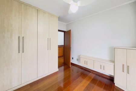 Apartamento para alugar com 350m², 3 quartos e 3 vagas Apartamento para alugar com 350m², 3 quartos e 3 vagasQuarto 2