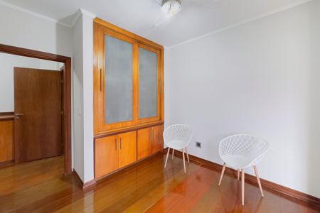 Apartamento para alugar com 350m², 3 quartos e 3 vagas Apartamento para alugar com 350m², 3 quartos e 3 vagasQuarto 1