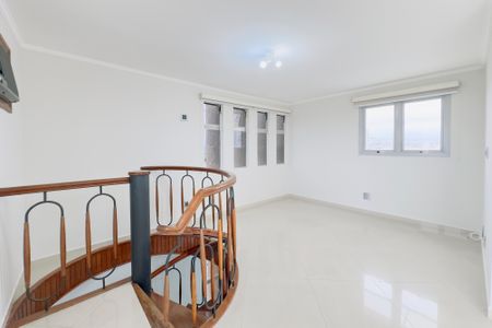 Apartamento para alugar com 350m², 3 quartos e 3 vagas Apartamento para alugar com 350m², 3 quartos e 3 vagasCobertura