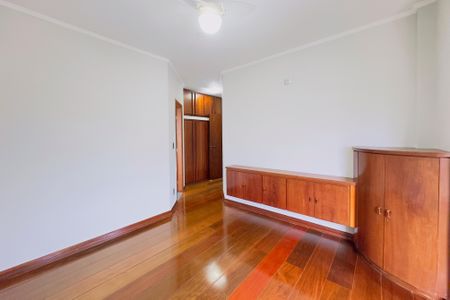 Apartamento para alugar com 350m², 3 quartos e 3 vagas Apartamento para alugar com 350m², 3 quartos e 3 vagasSuíte