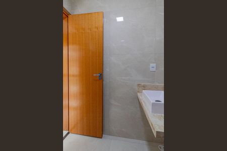 Casa à venda com 170m², 3 quartos e 2 vagas Casa à venda com 170m², 3 quartos e 2 vagasBanheiro da Suíte 2