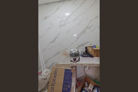 Casa à venda com 170m², 3 quartos e 2 vagas Casa à venda com 170m², 3 quartos e 2 vagasBanheiro de Serviço