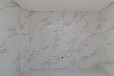 Casa à venda com 170m², 3 quartos e 2 vagas Casa à venda com 170m², 3 quartos e 2 vagasSala de Jantar