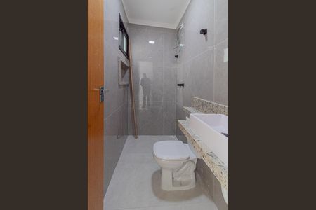 Casa à venda com 170m², 3 quartos e 2 vagas Casa à venda com 170m², 3 quartos e 2 vagasBanheiro Social 1