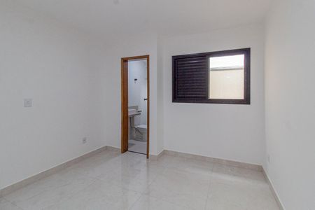 Casa à venda com 170m², 3 quartos e 2 vagas Casa à venda com 170m², 3 quartos e 2 vagasSuite 1
