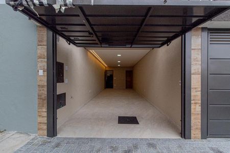 Casa à venda com 170m², 3 quartos e 2 vagas Casa à venda com 170m², 3 quartos e 2 vagasGaragem