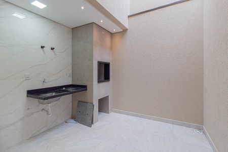 Casa à venda com 170m², 3 quartos e 2 vagas Casa à venda com 170m², 3 quartos e 2 vagasÁrea de lazer