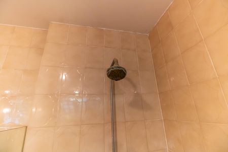 Casa de condomínio à venda com 1100m², 4 quartos e 4 vagas Casa de condomínio à venda com 1100m², 4 quartos e 4 vagasBanheiro da Suíte 1