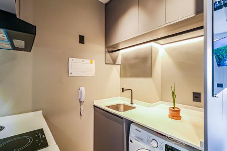 Apartamento para alugar com 32m², 1 quarto e sem vaga Apartamento para alugar com 32m², 1 quarto e sem vagaStudio