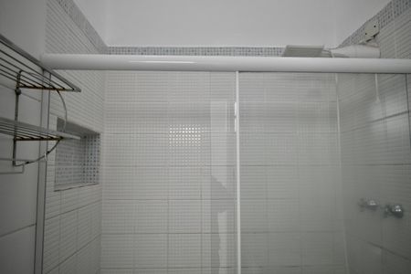 Casa à venda com 160m², 2 quartos e 2 vagasBanheiro Social