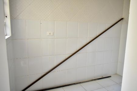 Casa à venda com 160m², 2 quartos e 2 vagasArea de serviço