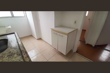 Apartamento à venda com 46m², 2 quartos e 1 vaga Apartamento à venda com 46m², 2 quartos e 1 vagaCozinha