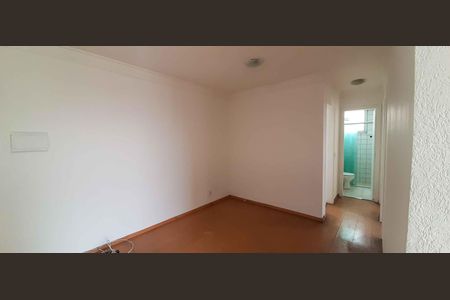 Apartamento à venda com 46m², 2 quartos e 1 vaga Apartamento à venda com 46m², 2 quartos e 1 vagaSala