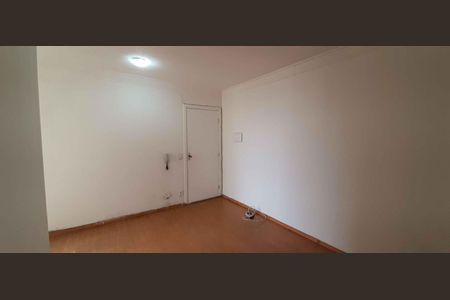 Apartamento à venda com 46m², 2 quartos e 1 vaga Apartamento à venda com 46m², 2 quartos e 1 vagaSala