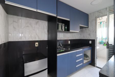 Apartamento à venda com 50m², 2 quartos e 2 vagasCozinha