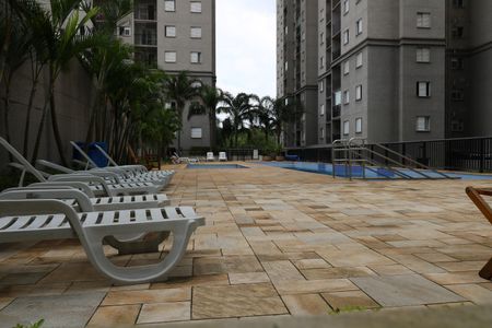Apartamento à venda com 50m², 2 quartos e 2 vagasÁrea Comum - Piscina